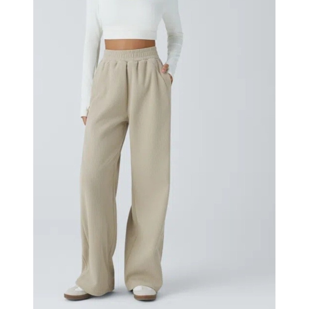 Halara High Waisted Pocket Straight Leg Corduroy Casual Light Beige‎ Small NEW
